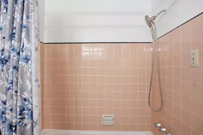 1402 W Orangeburg Avenue, Modesto, CA 95350 - Photo 14
