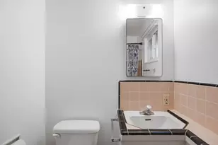 1402 W Orangeburg Ave, Modesto, CA 95350 - Photo 16