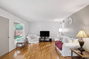 1402 W Orangeburg Ave, Modesto, CA 95350 - Photo 12