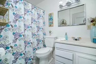 8036 Glen Valley Cir, Citrus Heights, CA 95610 - Photo 16