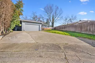 6339 New Salem Ct, Carmichael, CA 95608 - Photo 6