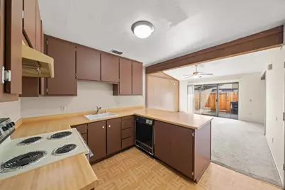 7671 Canyon Woods Court, Sacramento, CA 95828 - Photo 26