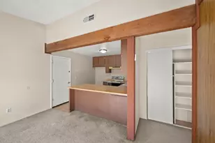 7671 Canyon Woods Ct, Sacramento, CA 95828 - Photo 22