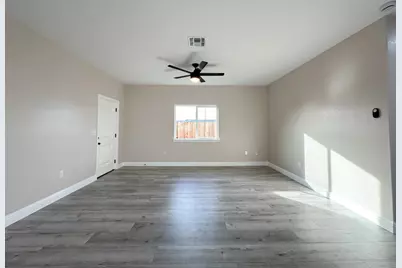 1527 9th Avenue, Olivehurst, CA 95961 - Photo 14