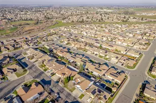 757 Killebrew Way, Galt, CA 95632 - Photo 48