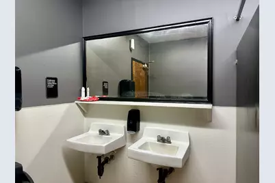 4979 Olivehurst Avenue, Olivehurst, CA 95961 - Photo 30