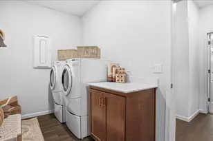 1003 Carson River Dr, Lincoln, CA 95648 - Photo 32