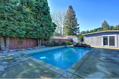 3129 Murchison Way, Carmichael, CA 95608 - Photo 36