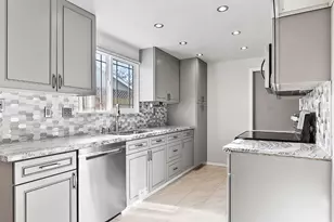 6917 Lemondrop Ct, Sacramento, CA 95824 - Photo 16