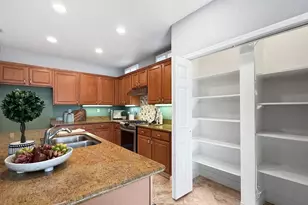 9574 Sea Cliff Way, Elk Grove, CA 95758 - Photo 14