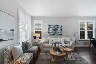 9574 Sea Cliff Way, Elk Grove, CA 95758 - Photo 10