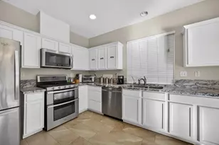 9909 Blue Lupine Pl, Elk Grove, CA 95757 - Photo 14