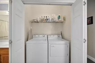 9909 Blue Lupine Pl, Elk Grove, CA 95757 - Photo 30