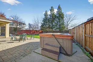 9909 Blue Lupine Pl, Elk Grove, CA 95757 - Photo 36