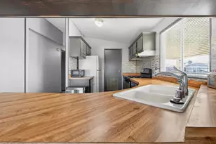 Newbrook Circle, Riverbank, CA 95367 - Photo 24