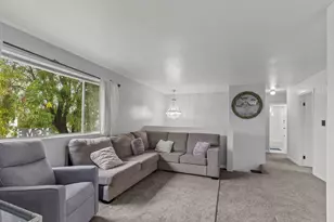 10414 Reymouth Ave, Rancho Cordova, CA 95670 - Photo 6