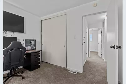 10414 Reymouth Avenue, Rancho Cordova, CA 95670 - Photo 18