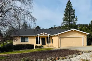 18854 Chickadee Ct, Penn Valley, CA 95946 - Photo 1