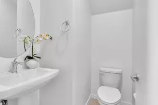 165 Log Pond Ln, Sacramento, CA 95818 - Photo 14