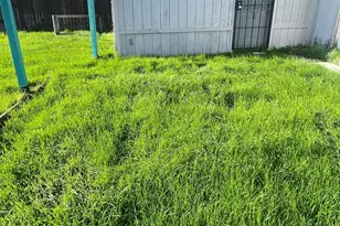 450 Lilac Ln, Rio Linda, CA 95673 - Photo 12