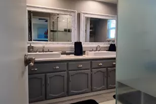 8655 Cord Way, Sacramento, CA 95828 - Photo 18