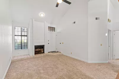 7526 Creekridge Lane, Citrus Heights, CA 95610 - Photo 4