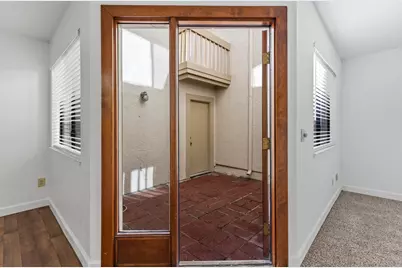 7526 Creekridge Lane, Citrus Heights, CA 95610 - Photo 18