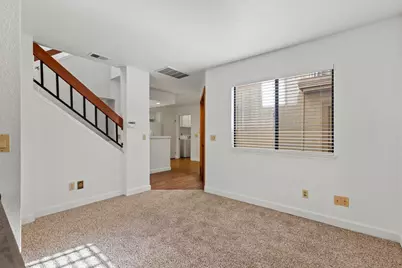 7526 Creekridge Lane, Citrus Heights, CA 95610 - Photo 10