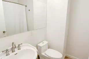 8828 La Riviera Dr, Sacramento, CA 95826 - Photo 28