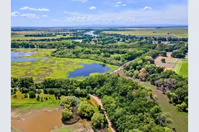 8685 River Road, Sacramento, CA 95832 - Photo 6