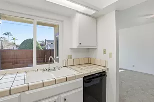 152 Hackamore Ln, Fremont, CA 94539 - Photo 10