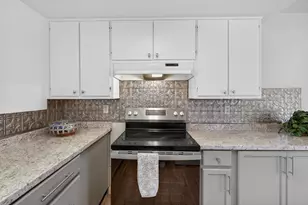 5967 Woodside Dr, Rocklin, CA 95677 - Photo 10