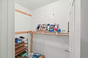 8608 Peach Blossom Way, Antelope, CA 95843 - Photo 26