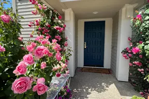 839 Lake Front Dr, Sacramento, CA 95831 - Photo 4