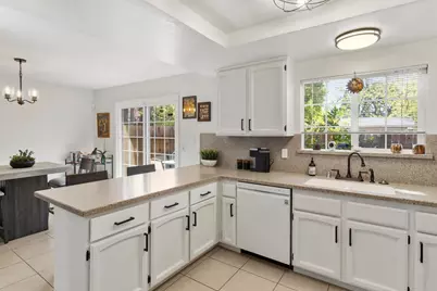 7428 Ranch Avenue, Citrus Heights, CA 95610 - Photo 22