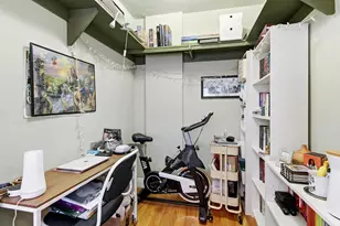 1824 Larkin Wy, Sacramento, CA 95818 - Photo 6