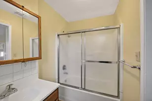 226 W Clay St, Stockton, CA 95206 - Photo 24