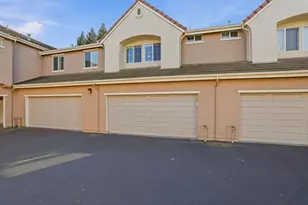 305 Esplanade Cir, Folsom, CA 95630 - Photo 44