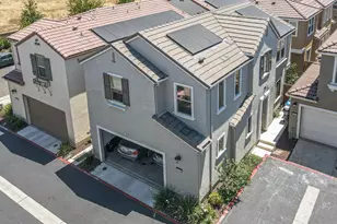 10448 Oboe Way, Elk Grove, CA 95757 - Photo 6