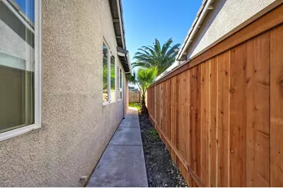 1672 Halo Avenue, Sacramento, CA 95835 - Photo 38