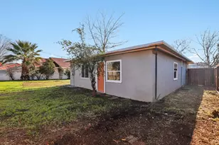 269 Lindley Dr, Sacramento, CA 95815 - Photo 26