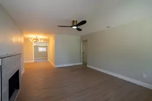 4941 Alcott Dr, Sacramento, CA 95820 - Photo 8