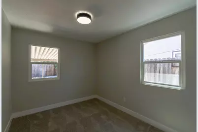 4941 Alcott Drive, Sacramento, CA 95820 - Photo 34