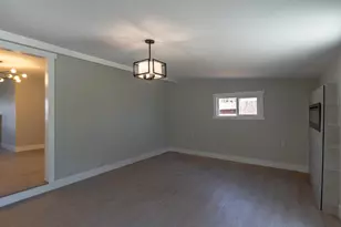 4941 Alcott Dr, Sacramento, CA 95820 - Photo 24