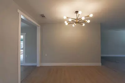 4941 Alcott Drive, Sacramento, CA 95820 - Photo 16