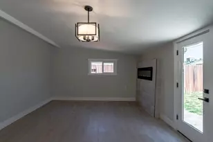 4941 Alcott Dr, Sacramento, CA 95820 - Photo 22