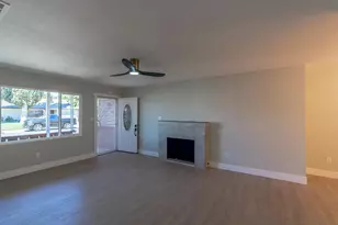 4941 Alcott Dr, Sacramento, CA 95820 - Photo 12