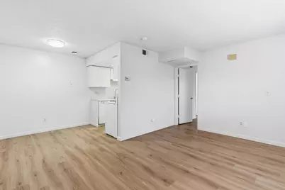 325 Standiford Avenue #29, Modesto, CA 95350 - Photo 8