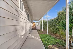 Golden Eye Ln, Citrus Heights, CA 95621 - Photo 28