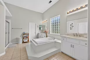 9479 Winding River Way, Elk Grove, CA 95624 - Photo 24